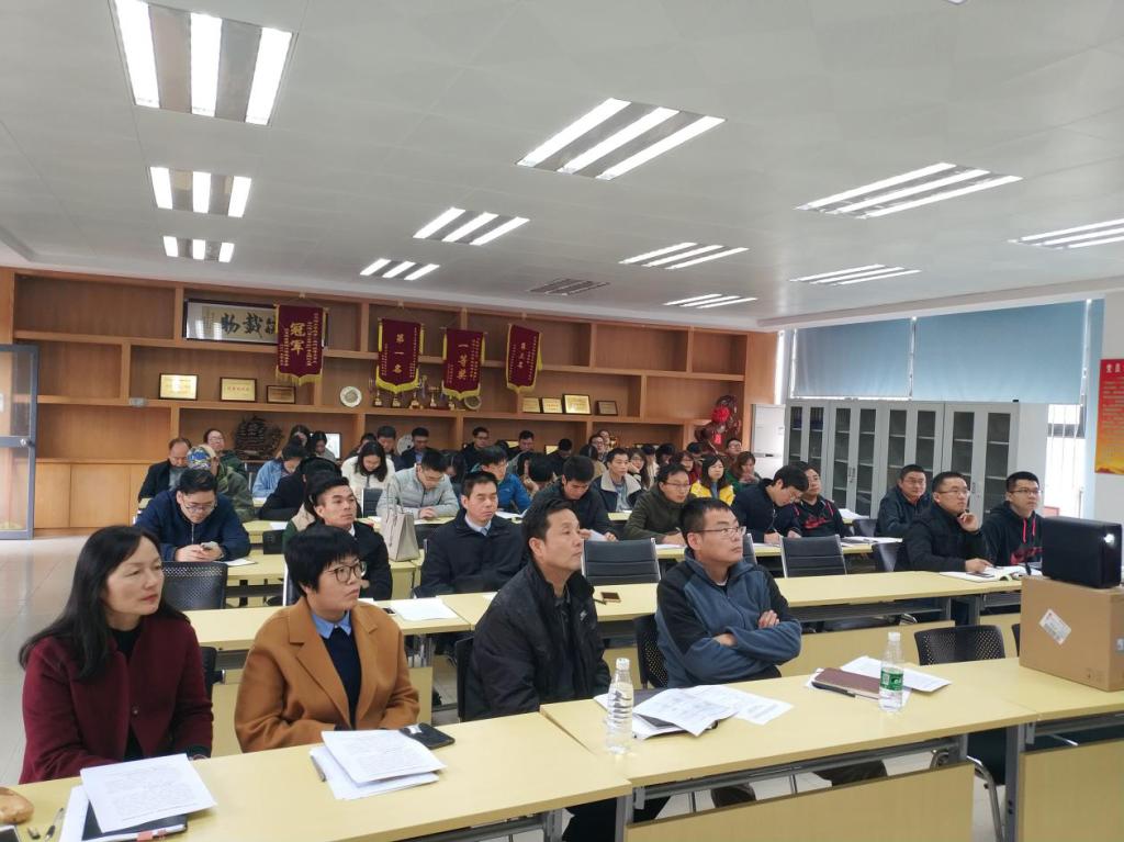 欧乐影院
教工党支部召开2018年度专题组织生活会和党员民主测评3.png